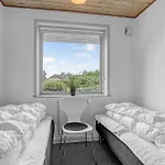 26 * Blåvand