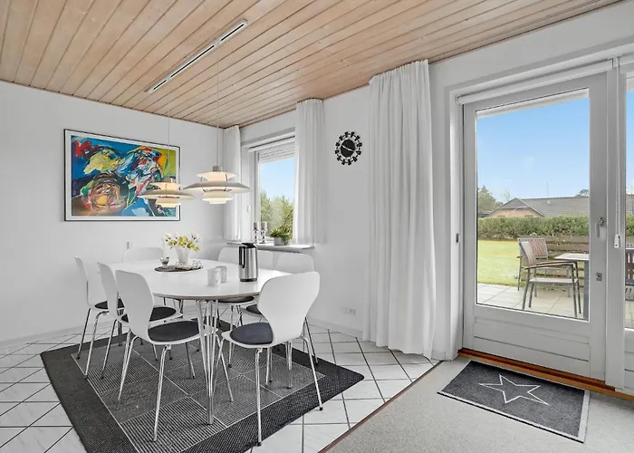 Holiday home Blåvand 26